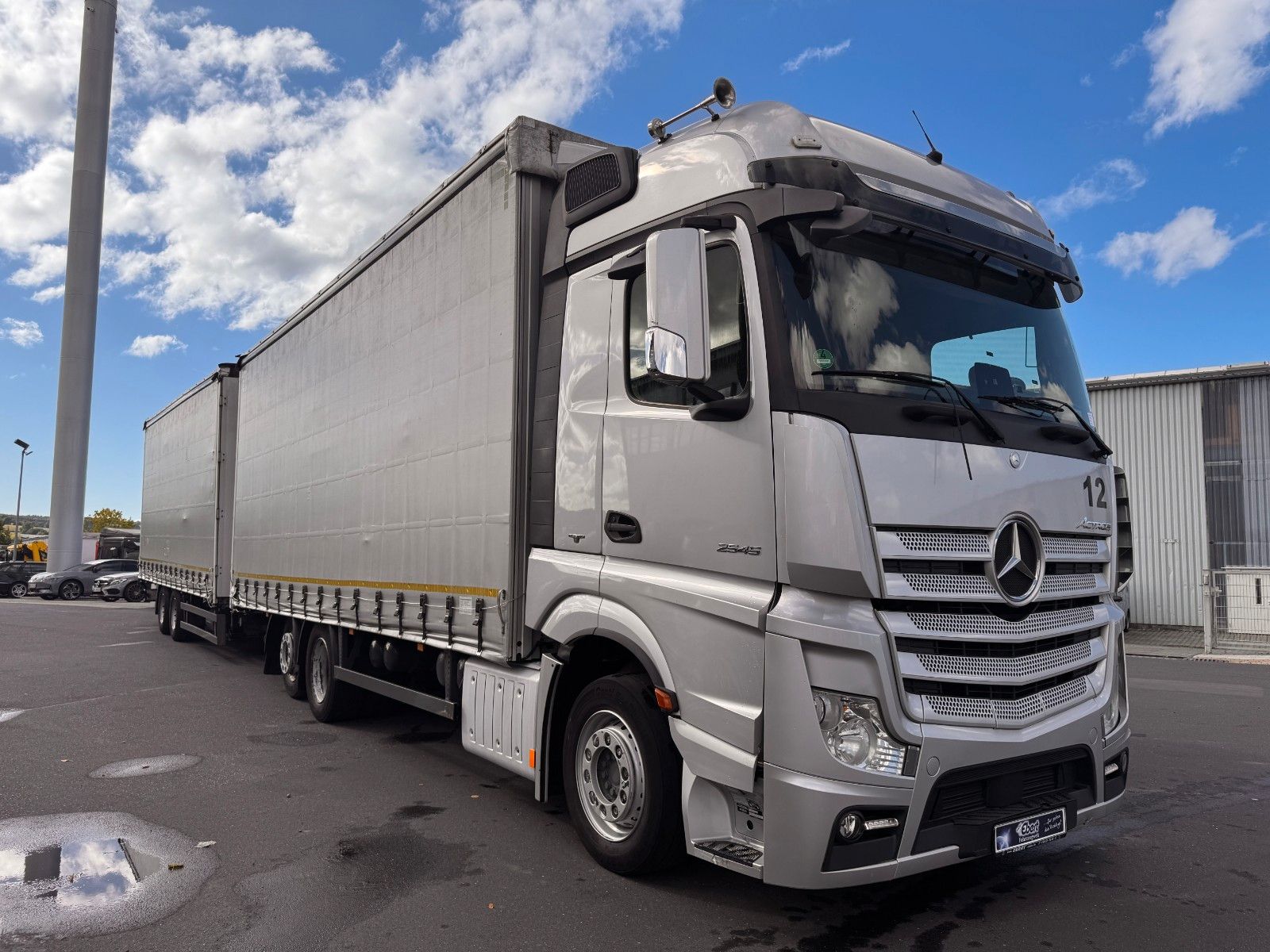 Fahrzeugabbildung Mercedes-Benz Actros 2545LnR 6x2 Retarder BigSpace PPC