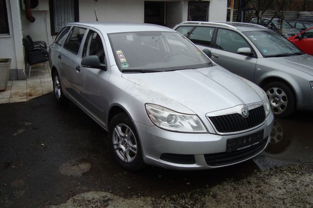 Skoda Octavia 1.6 TDI DSG Active Combi KLIMA