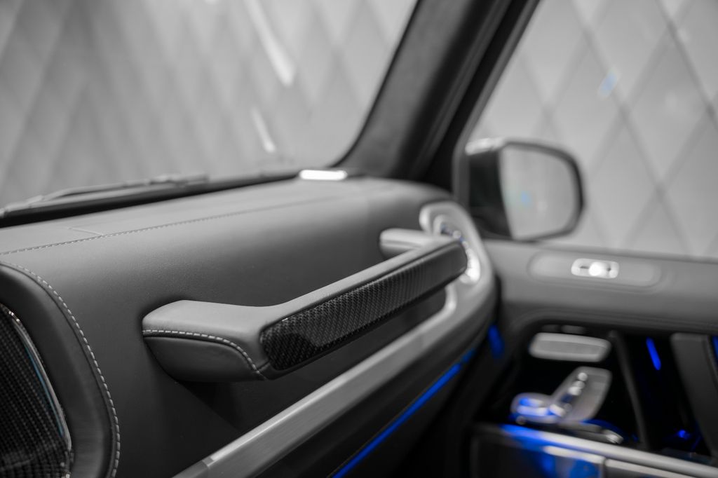 G 63 AMG BRABUS MAGNO GREY/BLACK CARBON - Bild 31