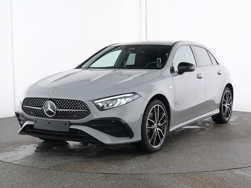 Fahrzeugabbildung Mercedes-Benz A 250 e AMG Special Edition+Night+11kW+Totw+Kam