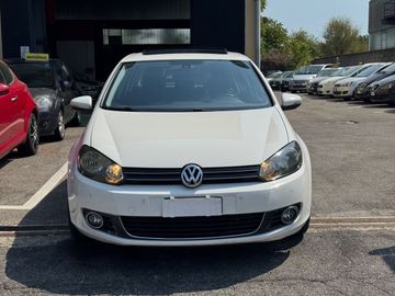 Volkswagen Golf - 4