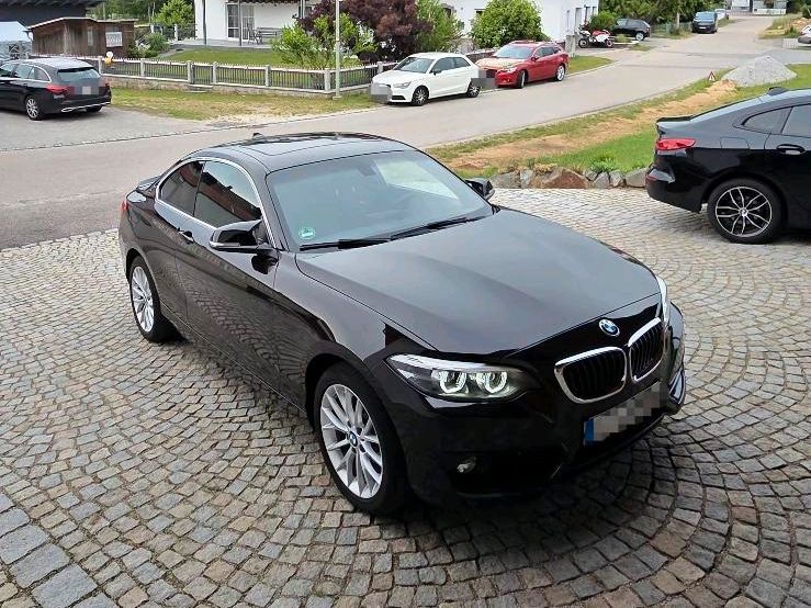 BMW BMW 218i Coupé - Sport line