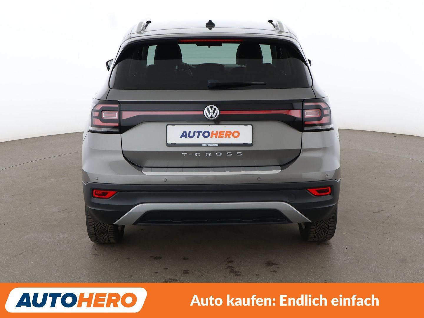 Volkswagen T-Cross 1.0 TSI Style Aut.*NAVI*PDC*ACC*