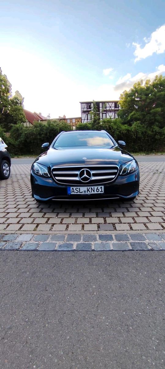 MERCEDES-BENZ MERCEDES BENZ E220 W213 AVANTGARDE
