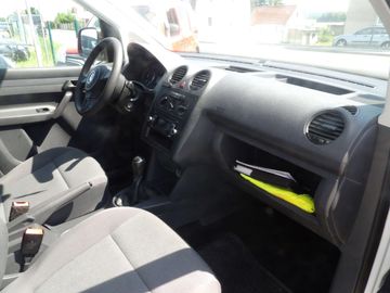 Volkswagen Caddy - 10