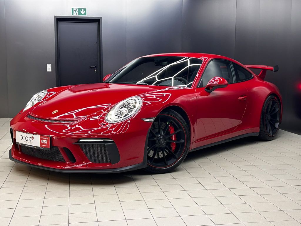 PORSCHE 911 2018