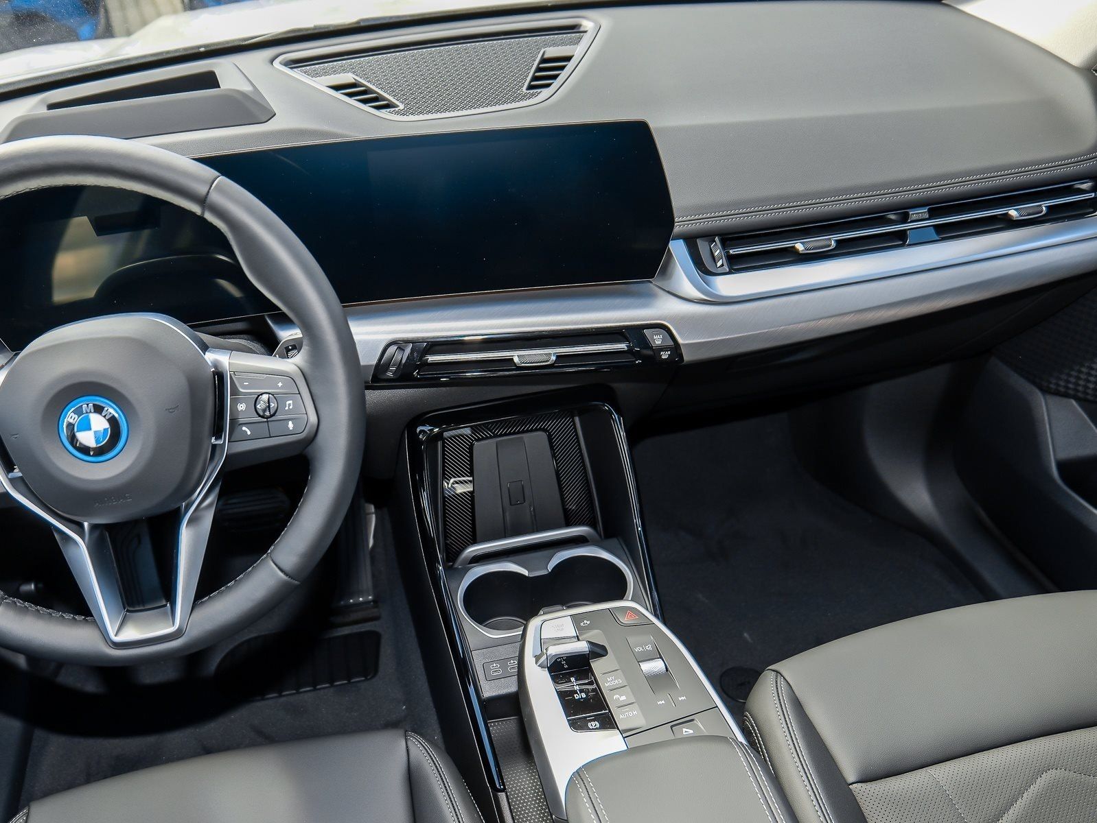 BMW iX1 - Bild 11