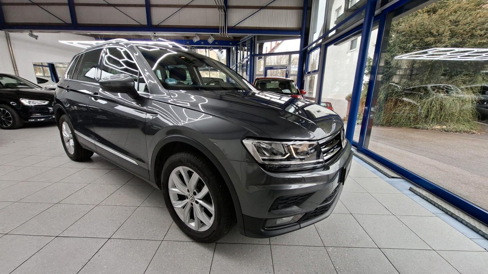 Volkswagen Tiguan 4X4, AHK, ALU, ACC, PDC, Head-up-Display