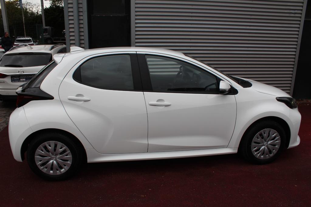 Mazda 2 Hybrid