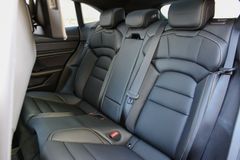 PORSCHE Taycan Sport Turismo Turbo S / SURROUND / PDLS+