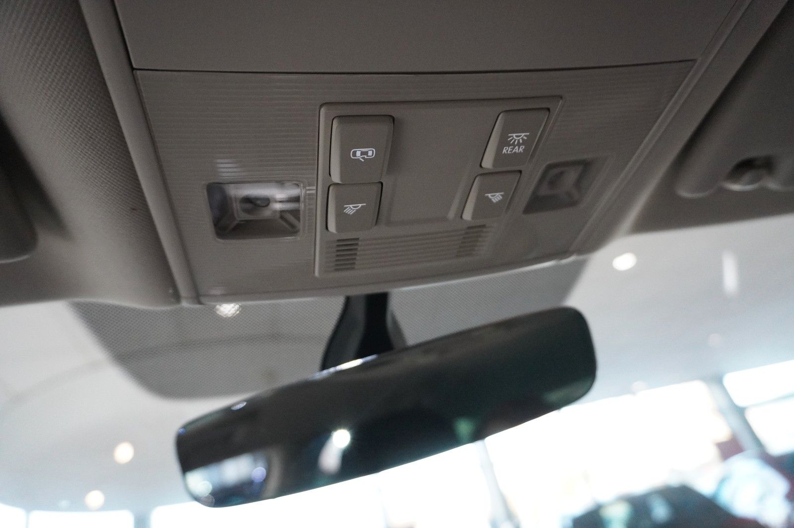 Fahrzeugabbildung Volkswagen Passat Vari. 2.0D COMFORTL. NAVI/LED/SPORT/AHK