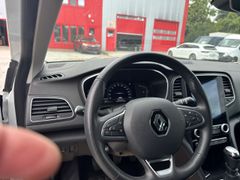 Fahrzeugabbildung Megane IV Grandtour Intens 1.3 TCe 140 EU6d