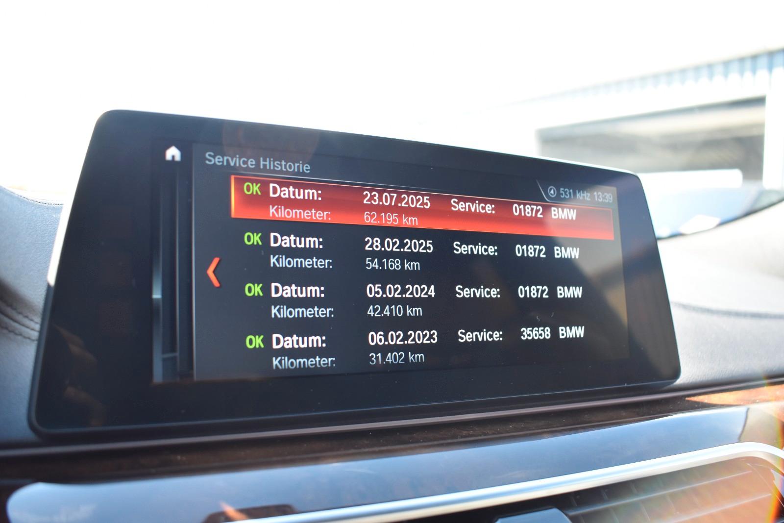 BMW 640i GT xDrive M Sport/INTEGRAL/HUD/H&K/KEYLESS