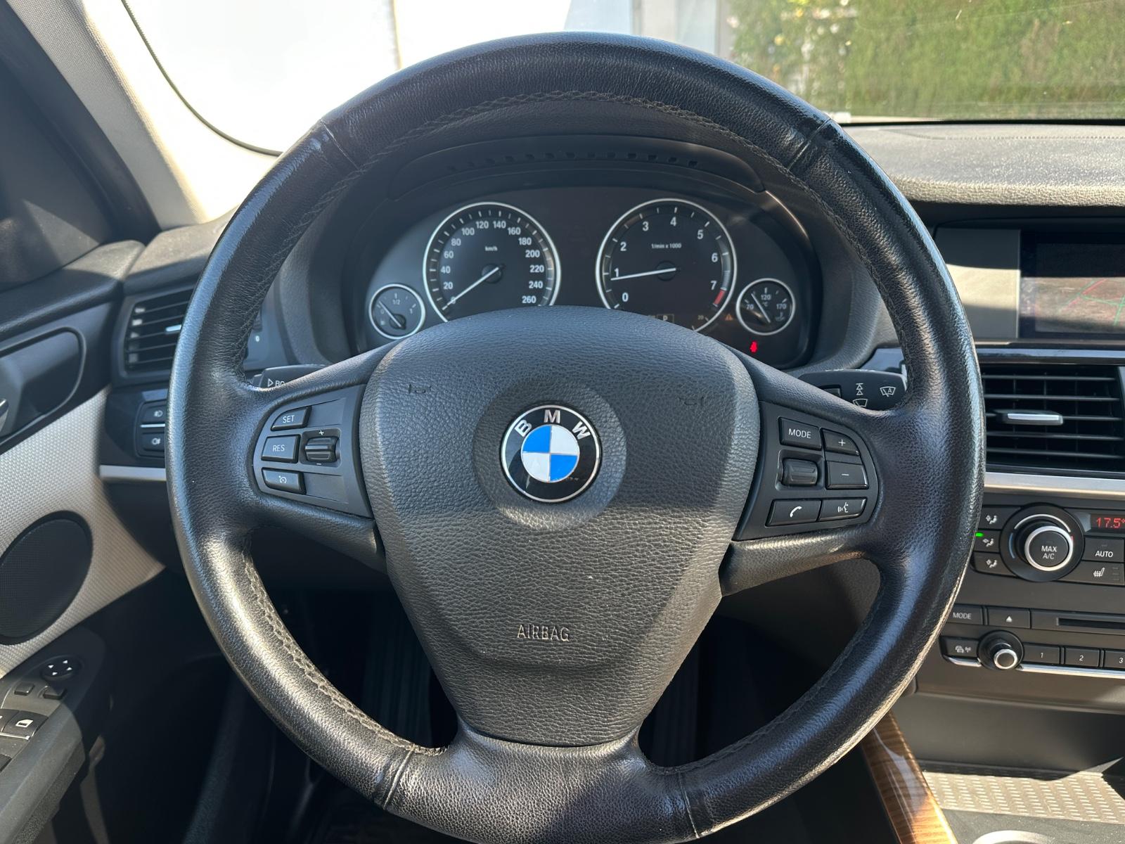 BMW X3 xDrive 20 i Automatik HUD AHK PANO Kamera