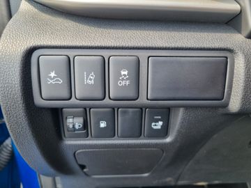 Mitsubishi Eclipse Cross - 11