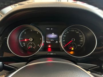 Volkswagen Golf *1-Hand*ACC*2-ZONEN*NAV*SitzHZ*