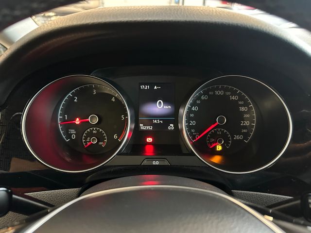 Volkswagen Golf *1-Hand*ACC*2-ZONEN*NAV*SitzHZ*