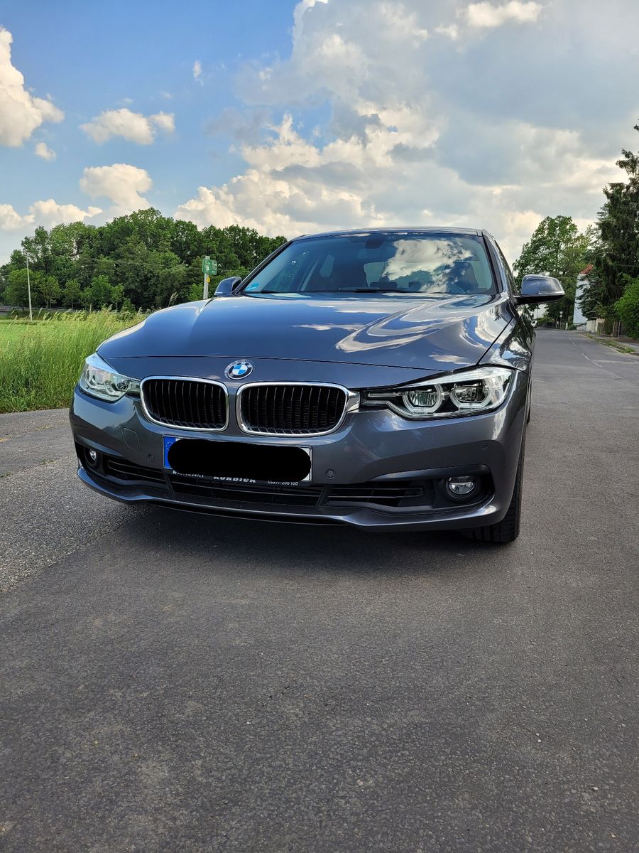 BMW 318i Advantage
