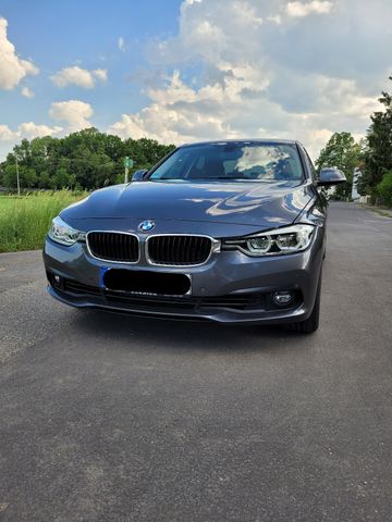 BMW 318i Advantage