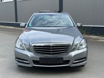 Mercedes E 200 - 9