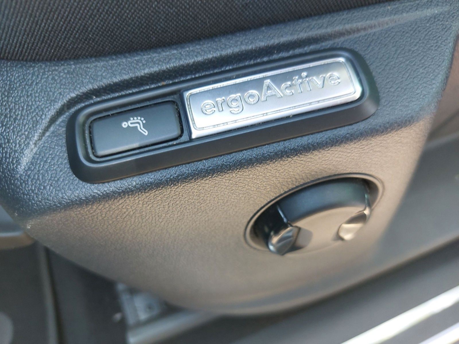 Volkswagen ELEGANCE PANO SHZ LHZ MASSAGE HEAD-UP PDC – Bild 22