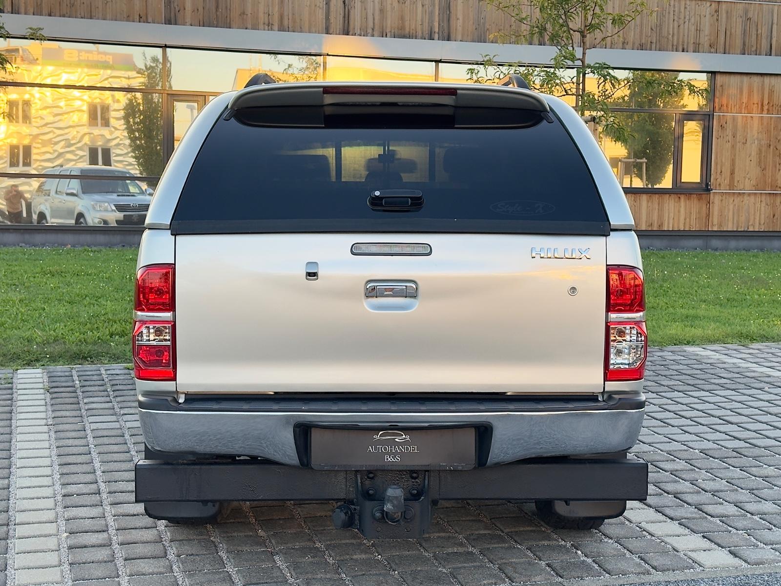TOYOTA HILUX DOUBLECABINE 2.5 D-4D 145CH 4X4
