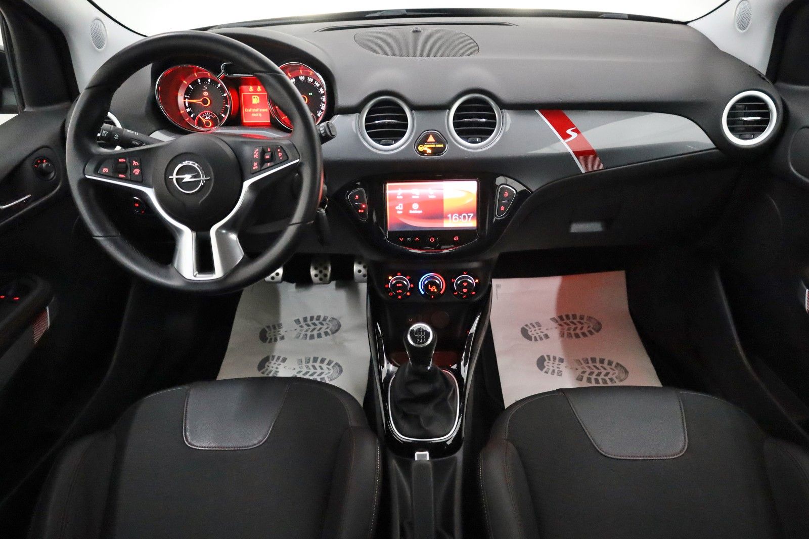 Fahrzeugabbildung Opel Adam S OPC Performance T.Leder,8 fach bereift