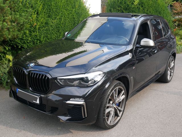 BMW X5 M50d xDrive*PANORAMA*HUD*LUFT*AHK*SCHECKHEFT*