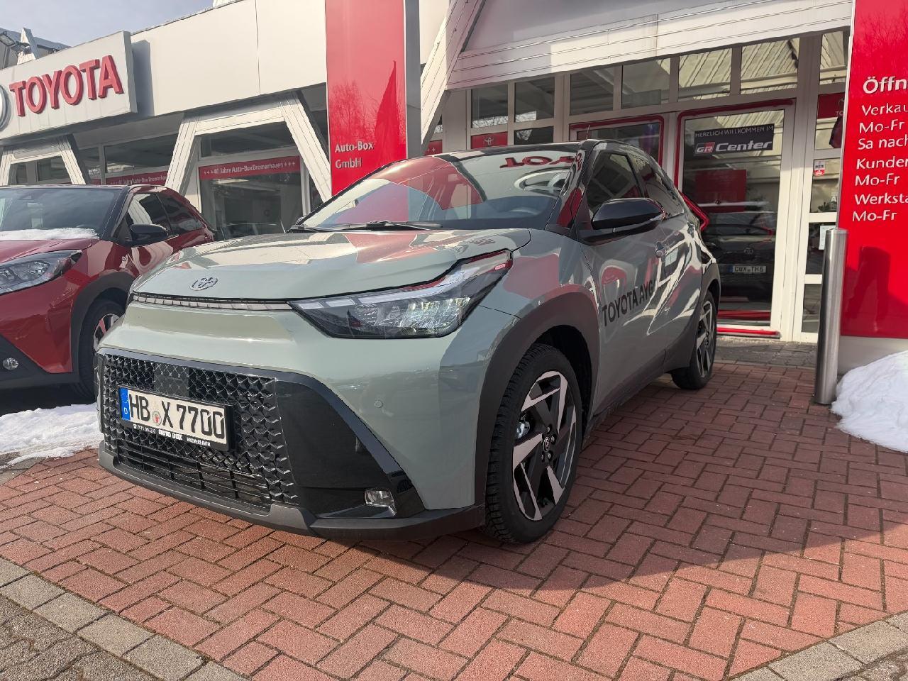 Toyota Aygo X Hybrid Teamplayer + Technikpaket