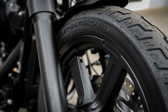 Fahrzeugabbildung Harley-Davidson SOFTAIL STANDARD FXST MY23  - HD KIEL UMBAU -