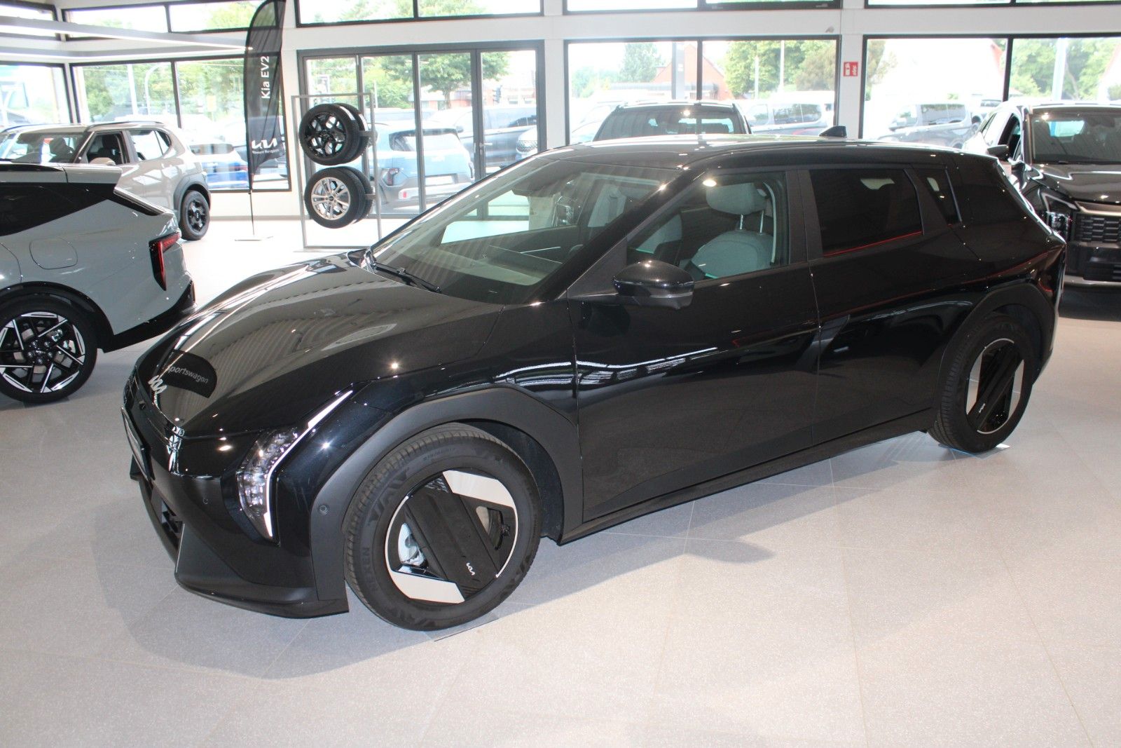 Fahrzeugabbildung Kia EV4 81 kWh 150 kW Earth TECHNOLOGY + UPGRADE