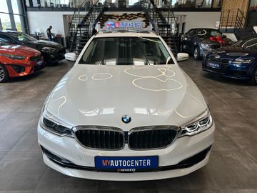 BMW 530 i Sport Line *HeadUP*Standh*LED*360*VOLL*