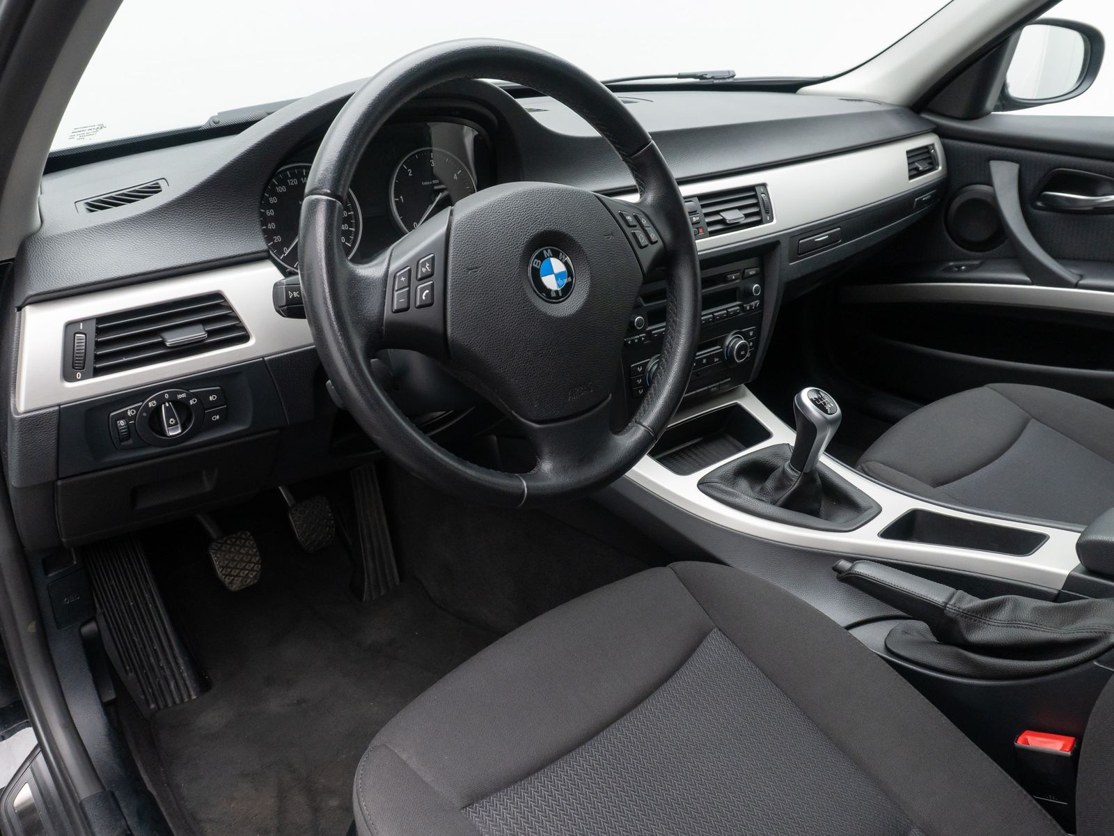 Fahrzeugabbildung BMW 316d Touring PDC KlimaAut Tempomat Multilenkrad