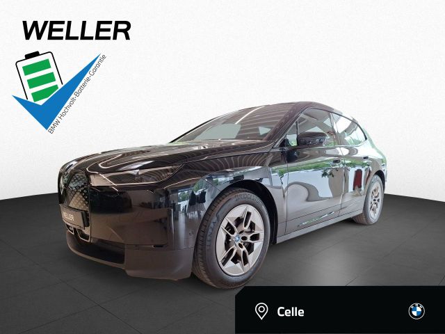 BMW iX xDrive40 DA HUD RFK AHK LiCoPr SkyLou AppleCP