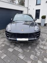 Porsche Macan Turbo - Porsche Gebrauchtwagen in Oldenburg