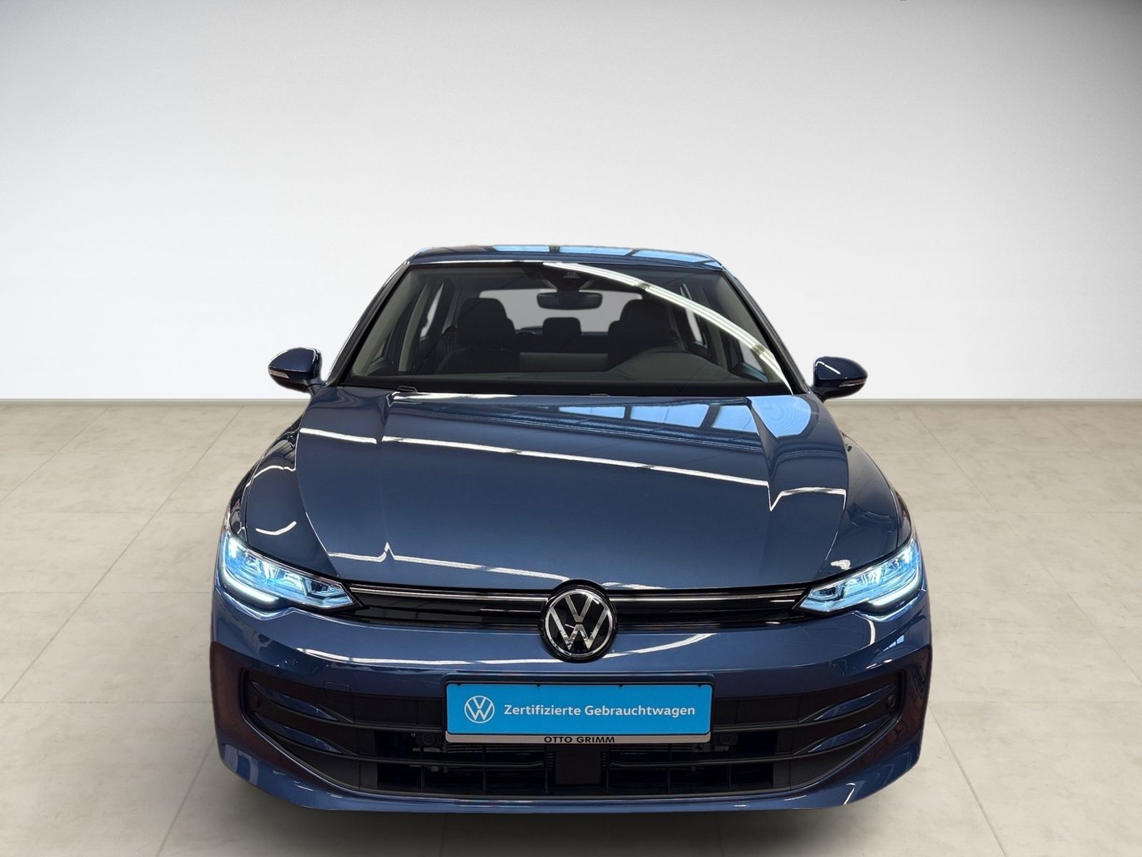Volkswagen Golf VIII 1.5 TSI Life AHK LED Navi ACC foto 3