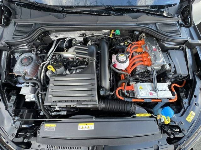 Golf VIII Style 1.4 eHybrid DSG Navi*ACC*Kamera*