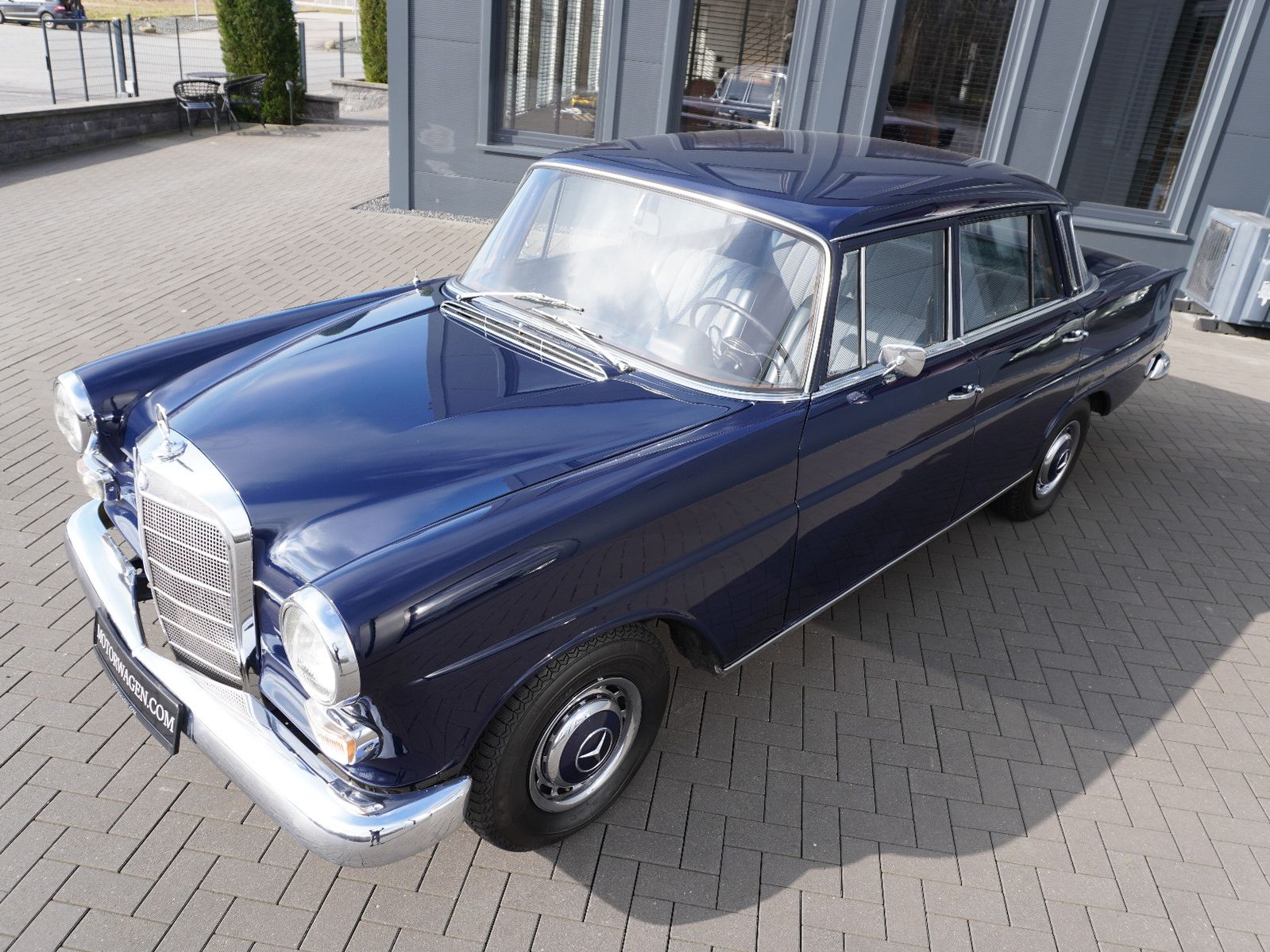 Fahrzeugabbildung Mercedes-Benz 200
