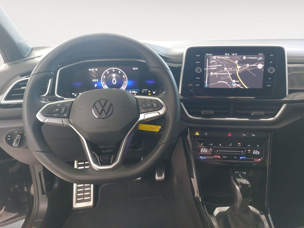 Fahrzeugabbildung Volkswagen T-Roc 1.5 TSI DSG R-Line AHZV
