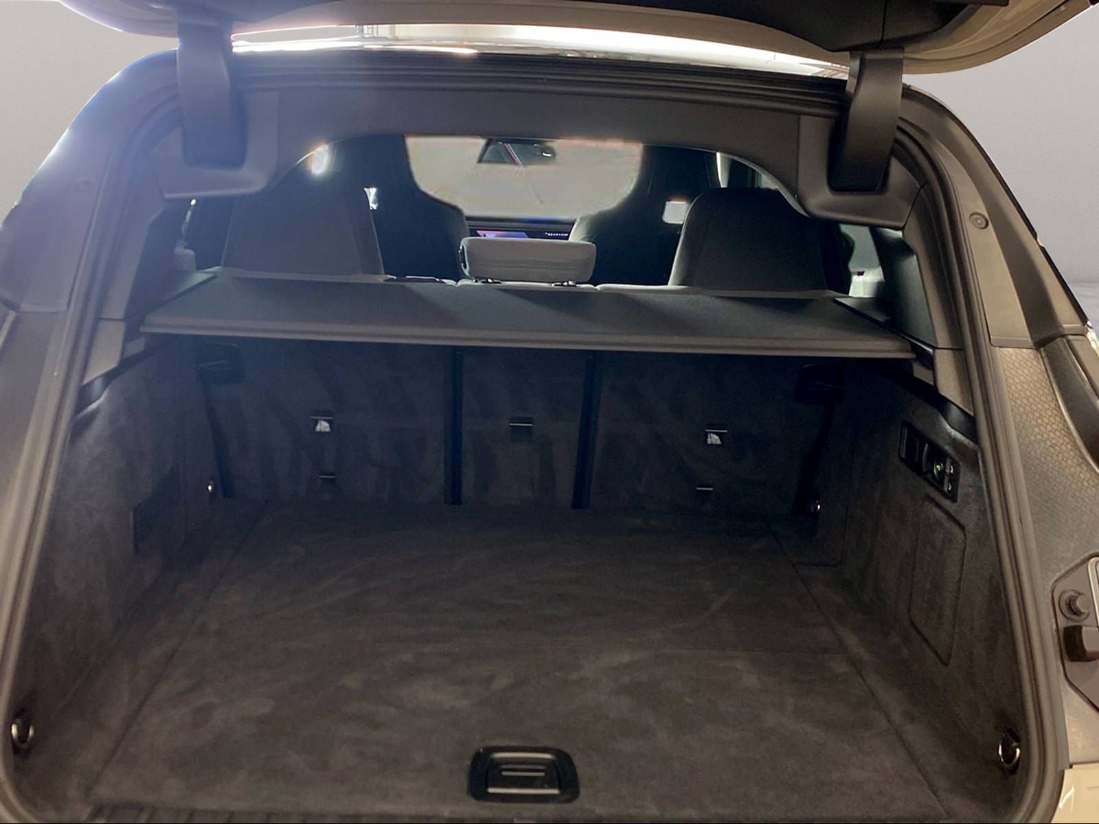 BMW iX - Bild 11