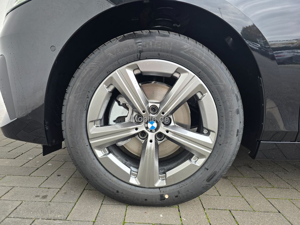 BMW 218 Active Tourer - Bild 8