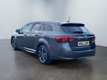Toyota Avensis - 7