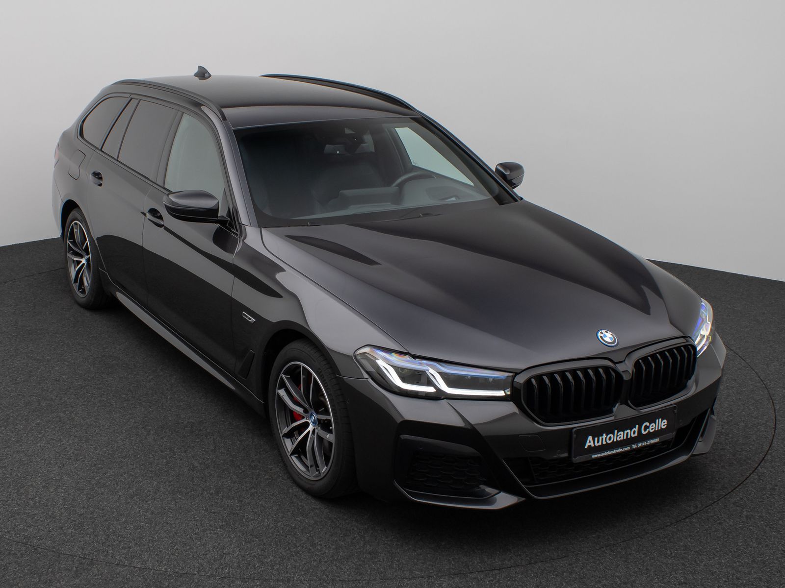 Fahrzeugabbildung BMW 530e M Sport HUD Kamera DAB Memory Laser AHK H/K