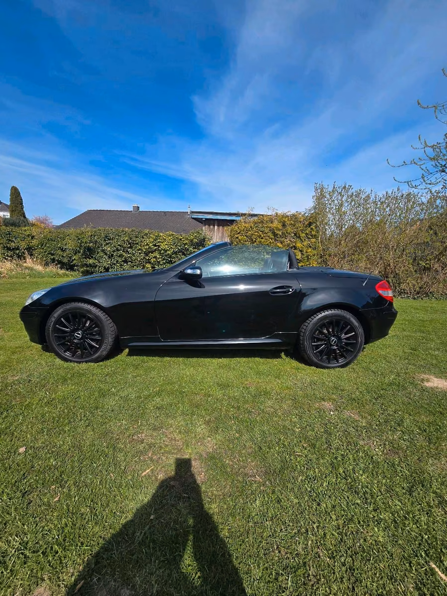 Mercedes-Benz SLK 200