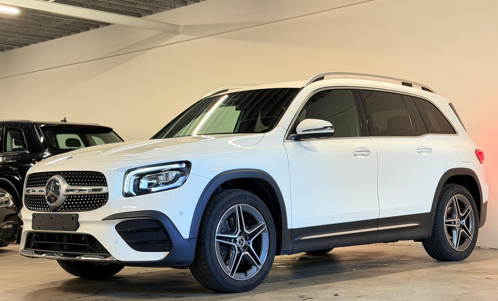 Mercedes-Benz GLB 180 AMG Line