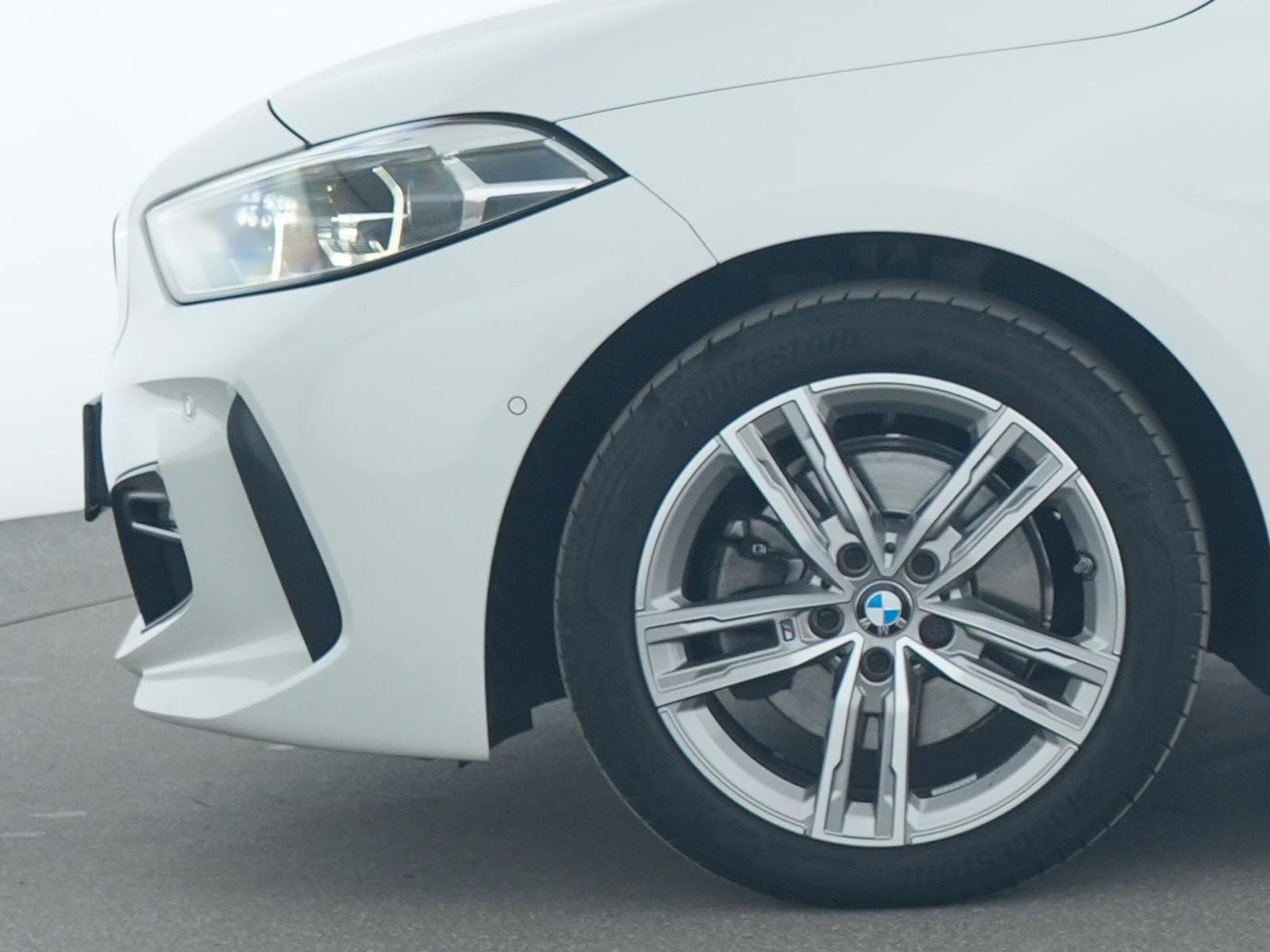BMW 116 d M-Sport Navi ACC Kamera Sport-Fahrwerk LED, миниатюра 13