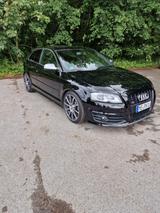Audi S3 2.0 TFSI S tronic - - Audi S3 in Düsseldorf