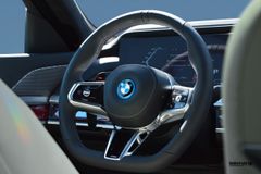 BMW M760 – 18 / 25