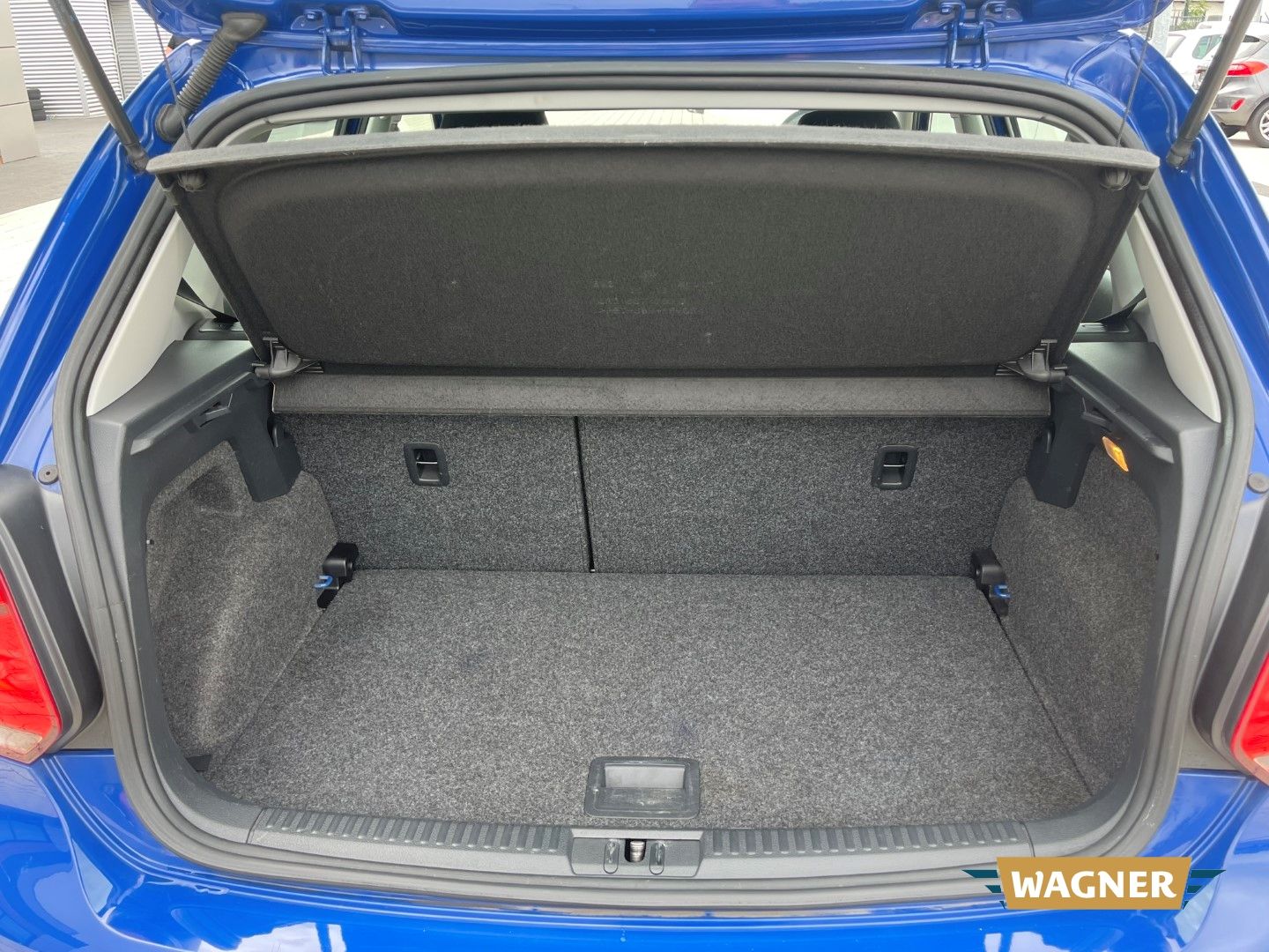 Fahrzeugabbildung Volkswagen Polo V Trendline 1.2 Klimaanlage Tempomat