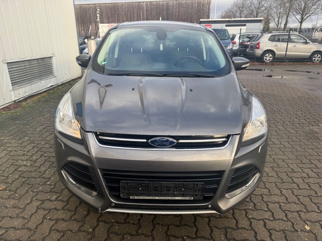 Ford Kuga 2,0 TDCi 2x4 103kW Titanium